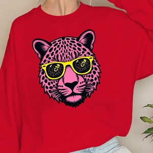 Gafas de sol estilizadas Rosa cabeza de leopardo sudaderas de mujer - Product Image 1