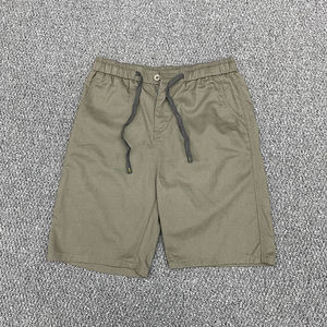 Shorts cargo en toile de coton respirante à taille élastique, longueur mi-genou, motif uni - Product Image 3