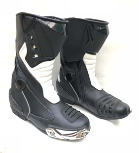 Bottes de moto en cuir imperméables de qualité supérieure, design personnalisé, chaussures de motocross, équipement de conduite confortable pour motards - Product Image 1