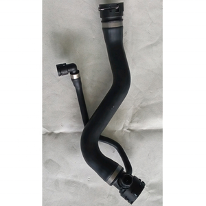 Manguera de Agua Refrigerante para Radiador de Motor para <span class=keywords><strong>BMW</strong></span> Serie 5 E60 <span class=keywords><strong>E61</strong></span> 520D <span class=keywords><strong>N47</strong></span> D20 2.0D OEM #   17127799747 7799747 - Product Image 1