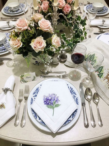 Servilletas de Algodón Bordadas Personalizadas al por Mayor, Servilletas Cuadradas con Dobladillo de Hortensias Moradas, Decoración de Mesa para Bodas, Fiestas y Hogar - Product Image 4