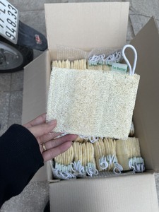 Éponge de loofah premium naturelle à base de plantes, éponge de bain exfoliante, éponge de douche en maille séchée, gourde pour le nettoyage de la cuisine, vente en gros - Product Image 5