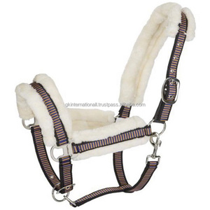 Coussin de luxe en Nylon imprimé confortable pour licou de cheval, rembourrage en molleton de vison doux cousu sur la couronne avec quincaillerie réglable - Product Image 1