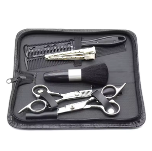 Kit de Coiffure Professionnel à Domicile : Ciseaux de Coiffure, Ciseaux à Effiler, Peigne et Étui pour Hommes - Product Image 6