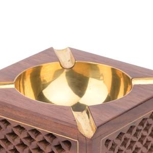 Cenicero de madera tallado a mano al por mayor, cenicero de lujo de madera de Sheesham para cigarros con inserto de latón pulido y patrón de diamantes - Product Image 5