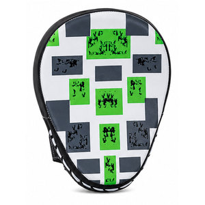Vente en gros de pads de frappe de boxe personnalisables en cuir, haute qualité, antidérapants, avec sangle de poignet réglable et fermeture auto-agrippante, meilleures ventes - Product Image 1
