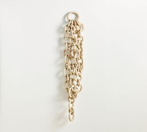 Modern Natural Wood <b>Rope</b> <b>Chain</b> Link Hanging Sculpture with Foliage Pattern Hand Carved Decorative Wall Art for Living Room - Product Image 6