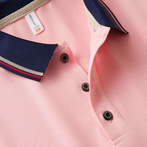 Polo Rosa Personalizado para Hombre, Polo de Golf de Manga Corta de Algodón Piqué Premium con Cuello con Ribete Azul Marino y Botones en Contraste - Product Image 3