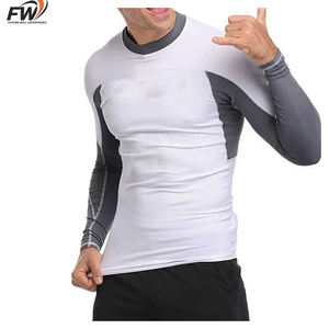 Camiseta de compresión deportiva personalizada con logo, cómoda, para hombre, manga larga, para MMA, fabricada en Pakistán. - Product Image 5