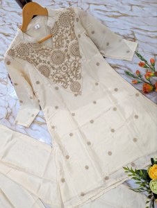 Conjuntos de Kurti, Pantalón y Dupatta Bordados en Georgette Pesado para Mujer - Product Image 4