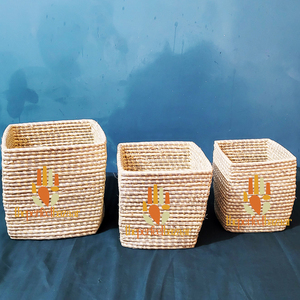 Jardinera cuadrada de hierba Munj natural, personalizable en capacidad y peso, para jardín, hogar y uso en múltiples superficies. - Product Image 5