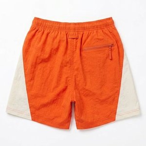 Nuevas llegadas: Conjunto de chaqueta cortavientos y pantalones cortos de nailon impermeable para hombre, de secado rápido, para entrenamiento deportivo al aire libre. - Product Image 5