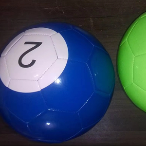 Balones de Fútbol de Colores - Product Image 1