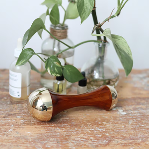 Masseur corporel en bois Kansa, artisanat naturel - Product Image 2