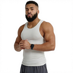 Débardeur de sport pour homme en maille respirante de haute qualité, col en V, coupe musclée, côtelé, 100 % polyester, séchage rapide, anti-UV, devant - Product Image 5