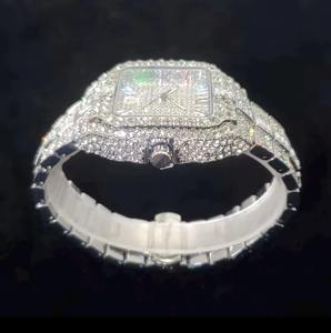 Reloj de Diamantes Moissanite de Estilo Japonés de Calidad de Exportación para Regalos de Boda y Aniversario, Suministro Disponible en Todo el Mundo - Product Image 3