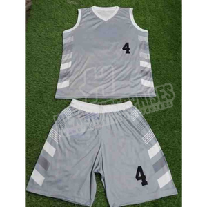 Uniforme de basketball imprimé léger et confortable avec positionnement du logo personnalisé, manches courtes, faible MOQ, tailles personnalisées, fabriqué au Pakistan - Product Image 1