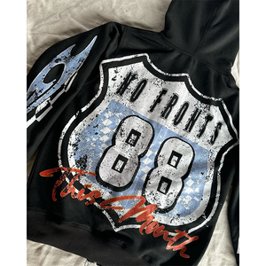 Vente en gros de sweats à capuche thermiques en coton éponge français unisexe à la mode avec appliques brodées et patchs imprimés lavés à l'acide - Product Image 2