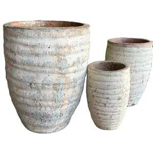 Wholesale Outdoor glazed pottery Outdoor clay planters Ceramic flower pots Garden plant customize color made in Vietnamv