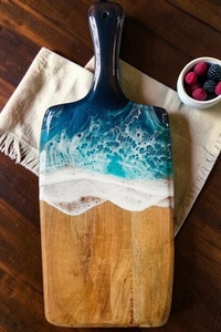 Planche à découper en bois de manguier artisanale en résine époxy de qualité supérieure Unicorn Handicrafts, design personnalisé, vente en gros - Product Image 1