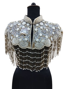 Vestido con Capa Adornada con Cuentas de Alta Calidad 2026 para Mujer, Disponible a Precio de Mayoreo para Exportación - Product Image 1