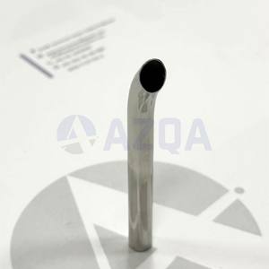Tubo Receptor Curvo en Ángulo de 45 Grados de Acero Inoxidable de 77 mm, Herramienta Profesional Reutilizable para Perforaciones Corporales - Product Image 6