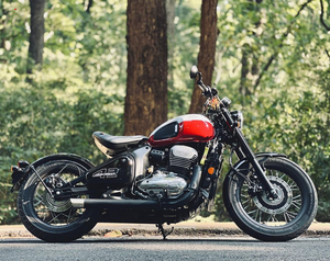 JAWA "42 BOBBER" MOTORCYCLE Jawa brand new white Best sound exhaust available Jawa white brand new - Product Image 5