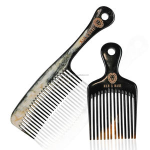 Peigne en corne naturelle pour coiffer les cheveux Cadeau de Noël fabriqué à partir de vraie corne de bœuf de buffle Meilleur personnalisé Fabriqué à la main pour une utilisation en salon à la maison - Product Image 4