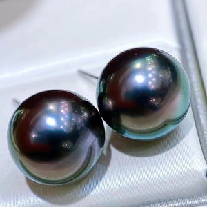 Boucles d'oreilles en perles naturelles vert paon de Tahiti 9-10 mm, brillance huileuse, impeccables, polyvalentes, en argent pur 925, pour le quotidien - Product Image 3