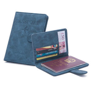 Portefeuille de voyage en cuir de vachette véritable avec logo personnalisé, accessoires de voyage, couverture de passeport vintage faite à la main - Product Image 3