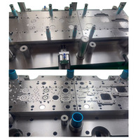 Machine de poinçonnage à estampage progressif pour lamination de stator et de rotor de moteur, pour mélangeurs et aspirateurs