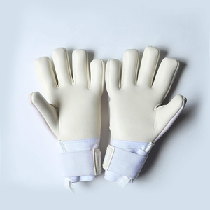 Professional Football Goalkeeper Gloves 4mm German Latex OEM ODM Custom Logo Goalkeeper Gloves Factory Direct Supplier - Product Image 3