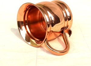 แก้วมูเล่ทองแดงทนทานพร้อมหูจับแบบคลาสสิก เหมาะสำหรับเบียร์ ค็อกเทล และเครื่องดื่มเย็นๆ เหมาะสำหรับคนรักเบียร์ - Product Image 2