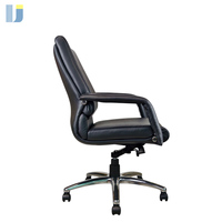 Chaise de bureau pivotante ergonomique de style exécutif moderne en cuir synthétique, dossier mi-haut, hauteur réglable, roulettes robustes en aluminium
