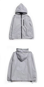 Chaqueta Impermeable con Capucha para Hombre, Estilo Urbano, para Correr, Ciclismo, Invierno, con Bolsillos Reflectantes - Product Image 2