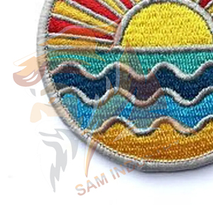 Patchs brodés sur mesure de qualité supérieure, prix d'usine, badges brodés thermocollants pour chapeaux et vêtements - Product Image 2