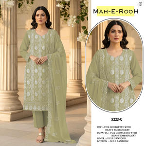 Nuevo y Moderno Traje Pakistaní de Georgette Sintético con Bordado Pesado y Lentejuelas, Salwar Kameez de Diseñador para Venta de Exportación - Product Image 5
