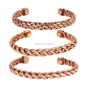 Brazalete Abierto Ajustable Hecho a Mano en Cobre Sólido Puro, Chapado en Cobre Antiguo, para Hombres y Mujeres, Joyería de Moda Ayurvédica para el Bienestar - Product Image 3