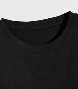 Ensemble short et t-shirt à manches courtes pour homme, style streetwear d'été, logo personnalisé imprimé, fabriqué au Pakistan, grandes tailles - Product Image 4