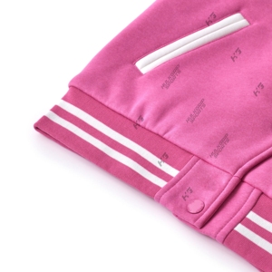 Chaqueta Varsity Corta de Forro Polar Vintage para Mujer, Transpirable, Color Rosa Perla, Estilo Béisbol con Bordado, Tejido Lavado, Cierre de Botones - Product Image 6