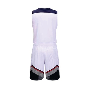 Ensemble d'uniformes pour équipe de basketball avec tissu doux et à séchage rapide pour les entraînements, les matchs et les séances de gym - Product Image 3