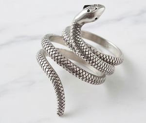 <b>Silver</b> Metal Snake <b>Napkin</b> Ring Novelty Spiral Table Decor Ideal For Dinner Use And Parties Use - Product Image 1