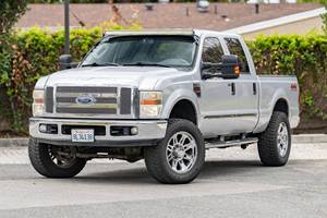 Camion Ford F-250 Super Duty Lariat 4x4 d'occasion de 2008 - Grade DIY OEM personnalisé - Garantie de 3 ans - Product Image 1