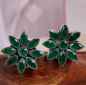 ARTS JEWELS Brass Antique <b>Silver</b> Plated Oxidized Onyx Green Flower Bezel Set Vintage Boho Engagement <b>Stud</b> Earrings-Women's - Product Image 5
