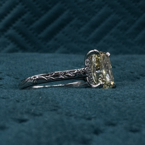 Bague de fiançailles solitaire en platine PT950 avec diamant jaune fantaisie de 2,07 carats cultivé en laboratoire pour femme - Product Image 5