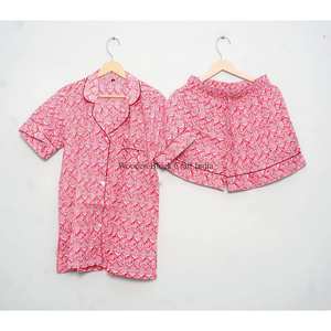 Elegante Conjunto de Pijama Indio Hecho a Mano 100% Algodón, Hermoso Estampado a Bloque, Estilo Vintage, Ropa de Dormir Corta - Product Image 3