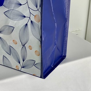 Sac fourre-tout de Noël à poignée, vente chaude, logo personnalisé et plusieurs couleurs, bon prix, sac de voyage, sac de shopping pliable - Product Image 3