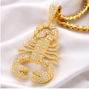 Colgante de Plata 925 Bañado en Oro con Moissanita y Diamantes, Diseño de Escorpión Zodiacal Estilo Hip Hop, Personalizado y Moderno, para Fiesta - Product Image 6