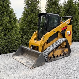 Chargeuse compacte sur pneus Cat 299D3 haute performance avec accessoires polyvalents pour travaux lourds - Product Image 6