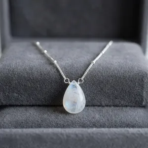 Collar de Plata de Ley 925 con Piedra Lunar Arcoíris Lisa en Forma de Lágrima, Cadena Satélite, Brillo Ligero, para Usar en Capas, Piedra de Nacimiento de Junio, Compromiso - Product Image 6